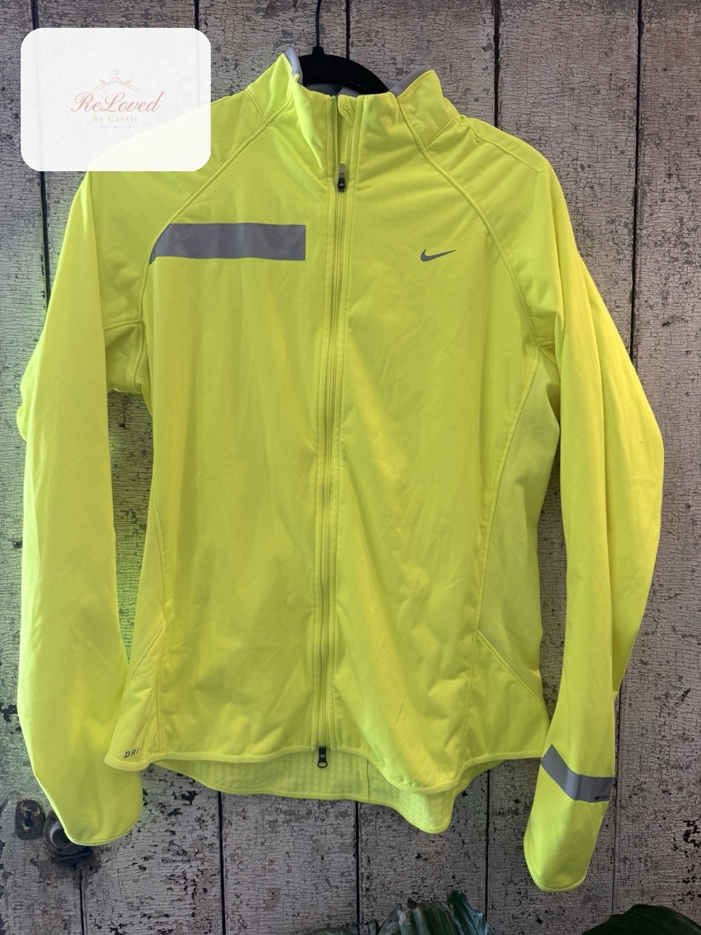Nike Element Dri-FIT Full Zip Running Jacket L Neon Yellow